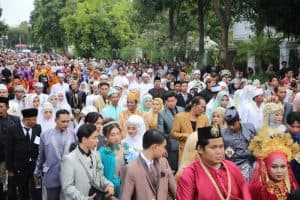 Pemkot Surabaya Gelar Nikah Massal 330 Pengantin