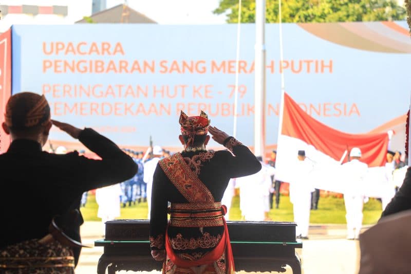 Upacara HUT ke-79 RI, Pj Gubernur Adhy : Jatim Gerbang Nusantara Baru