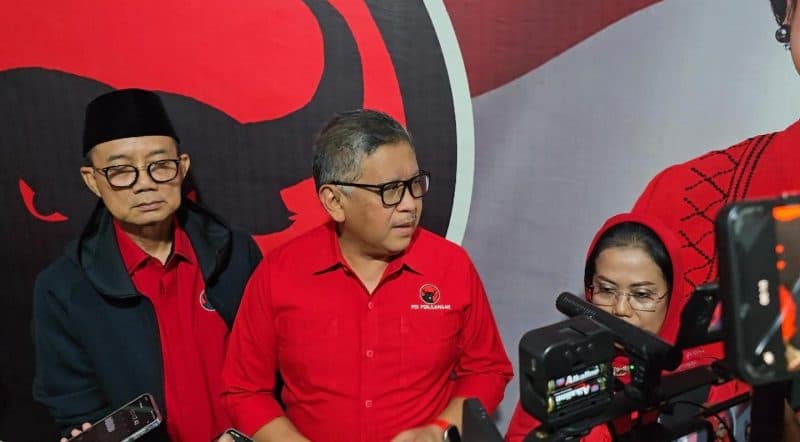 Bahas Tim Pemenangan Risma-Gus Hans, Ini Respon Hasto
