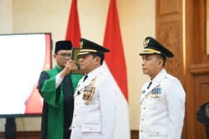 Pj Gubernur Adhy Lantik Pj Bupati Pasuruan dan Pj Walikota Probolinggo
