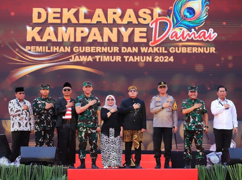 Deklarasi Damai Pilgub Jatim 2024 di Tugu Pahlawan
