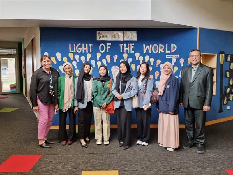 Atdikbud KBRI Kirim 8 Mahasiswa Calon Guru, Belajar Sistem Pendidikan