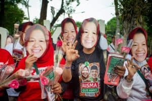 Relawan JAKA Kampanye Simpatik Ajak Pilih Risma-Gus Hans