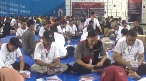 Sortir Dan Lipat 2 Juta Surat Suara, KPU Jombang Kerahkan 918 Orang