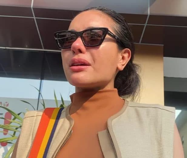 Nikita Mirzani Diperiksa Ditressiber Polda Jatim