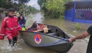 Banjir Jombang Belum Surut, Pengungsi Di Wilayah Terparah Bertambah