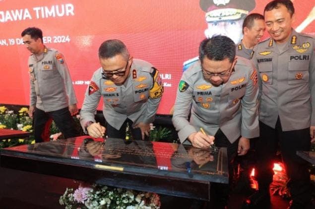Kapolda Resmikan Serentak 9 Gedung RS Bhayangkara Jajaran Polda Jatim