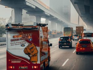 Polri Terapkan Contraflow, Lalu Lintas Tol Jakarta-Cikampek Lancar