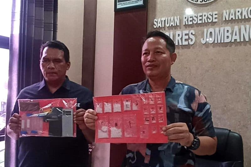2 Residivis Narkoba Ditangkap, Polres Jombang Amankan 56,80 Gram Sabu