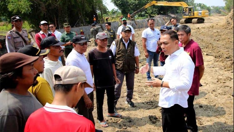 Ini Penjelasan Eri, Isu Pengurangan Anggaran Proyek Antisipasi Banjir