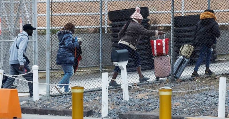 Trump Kerahkan 1.000 Tentara ke Perbatasan, 11 juta Imigran Dirazia