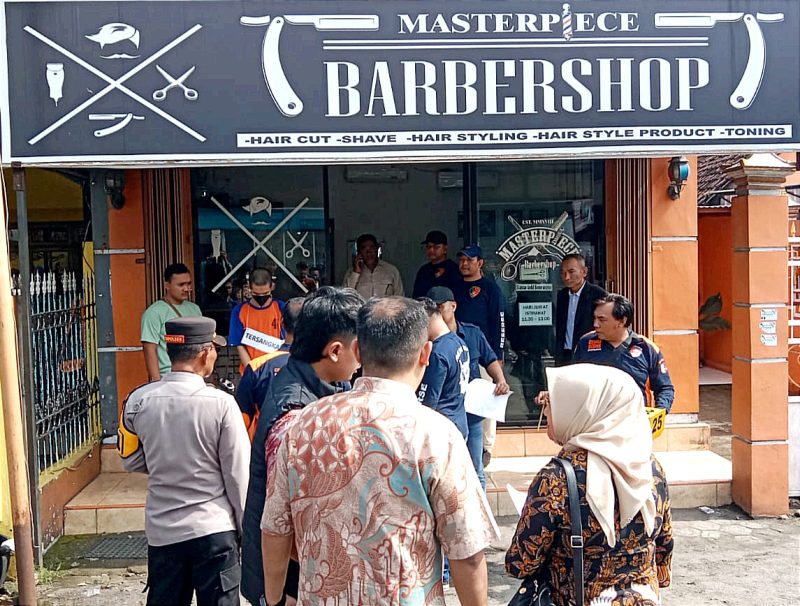 Pembunuhan Pekerja Minimarket Jombang, 30 Adegan Keji Direka Ulang