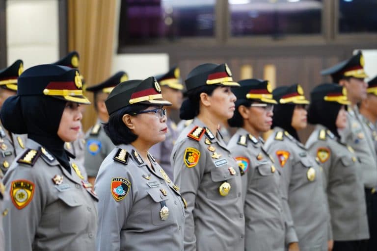 Atas Dedikasi & Prestasi, 10.548 Perwira Polri Terima Kenaikan Pangkat