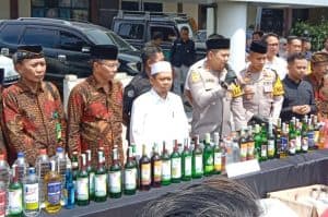 Kota Santri ‘Geram’ pada Miras, Tokoh Agama & Polisi Basmi Miras