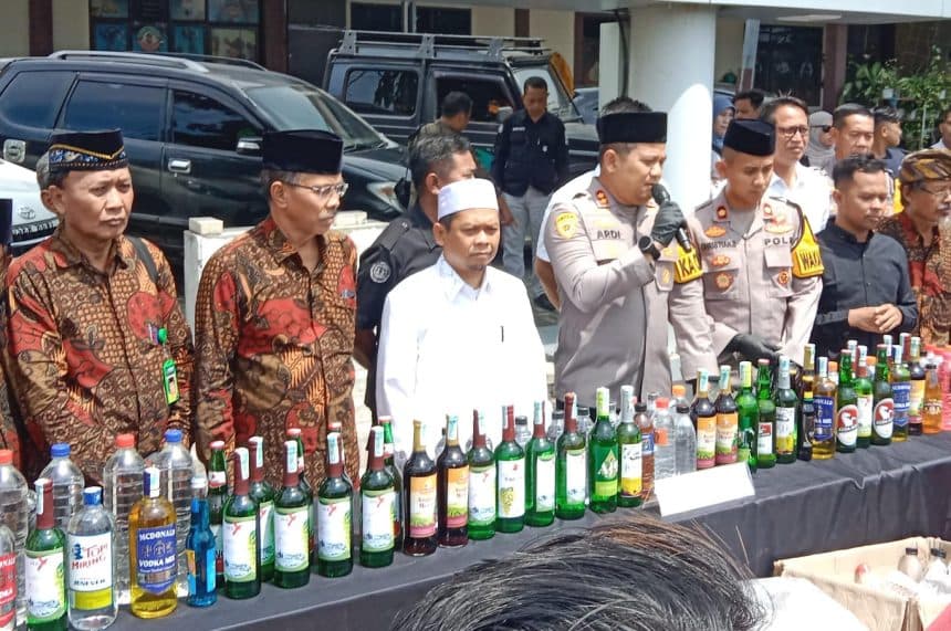 Kota Santri ‘Geram’ pada Miras, Tokoh Agama & Polisi Basmi Miras