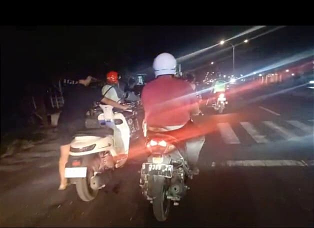 Razia Balap Liar, Polsek Mojoagung Amankan 7 Motor dan 15 Remaja