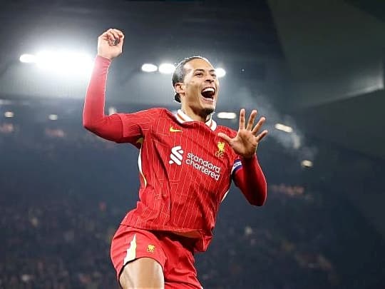 Liverpool Taklukkan Tottenham 4-0, Melaju ke Final Piala Carabao