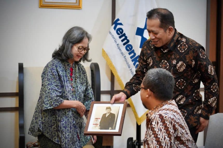 Bangun Sekolah Pemikiran Bung Hatta untuk Bangkitkan Koperasi Nasional