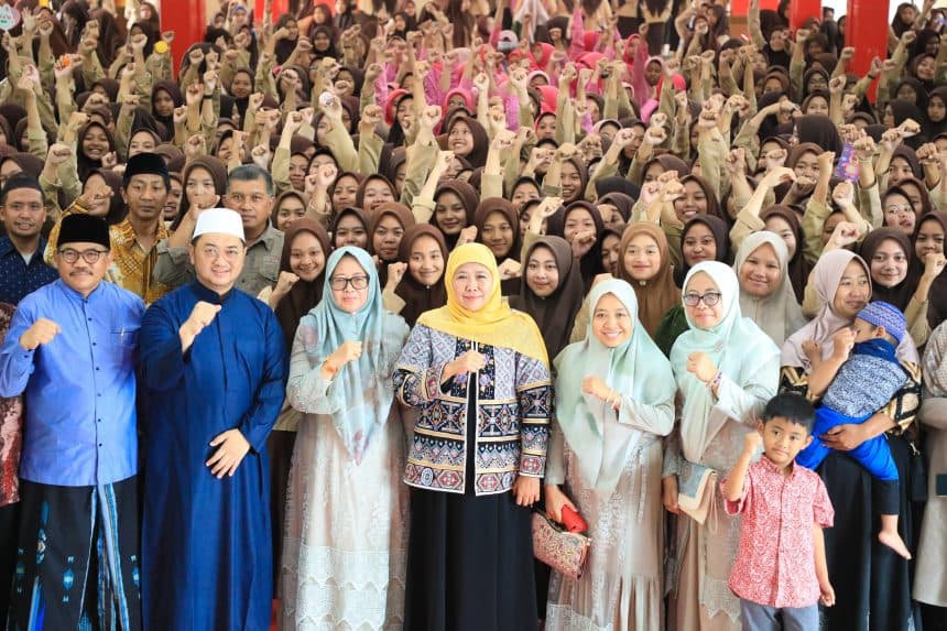 THR Idul Fitri Guru di Jawa Timur Cair Rp 412,6 Miliar