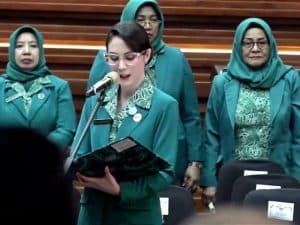 Arumi Bachsin Kembali Pimpin PKK Jatim: Fokus Tangani Stunting