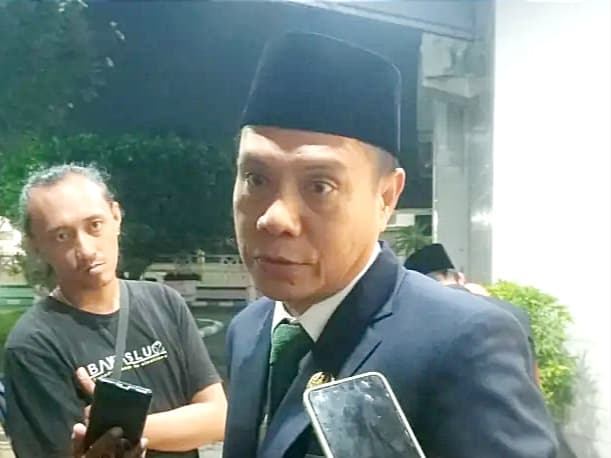 Sertijab Bupati Jombang Ricuh: Wartawan Dihalangi, Ketua DPRD Bantah?