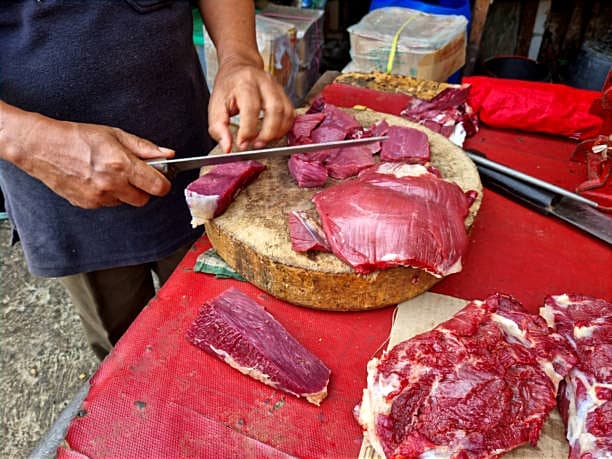 Jelang Iduladha: Harga Daging Sapi Turun, Ayam & Beras Merangkak Naik