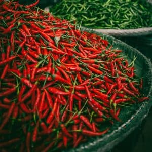 Cabai Rawit Rp100 Ribu, Lalu Turun Setengah Harga di Pasar Keputran