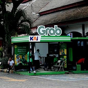 250 Ribu Ojol dan Kurir Online Aktif Bakal Terima THR