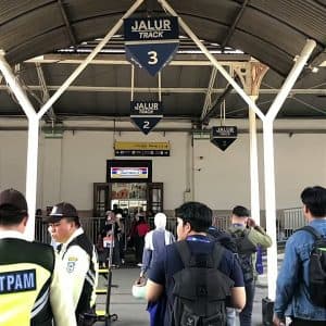 Mudik Lebaran: Stasiun Gubeng, Pasarturi & Malang Jadi Titik Terpadat