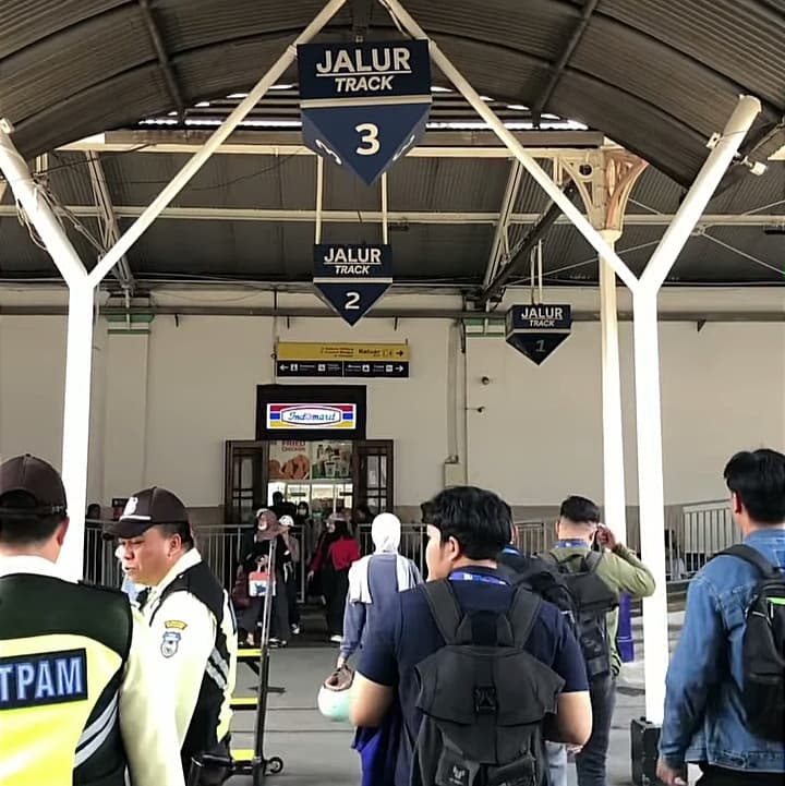 Mudik Lebaran: Stasiun Gubeng, Pasarturi & Malang Jadi Titik Terpadat