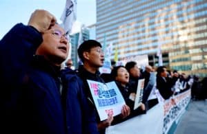 ‘People Power’ dan MK Korsel Sukses Gulingkan Presiden Yoon Suk Yeo