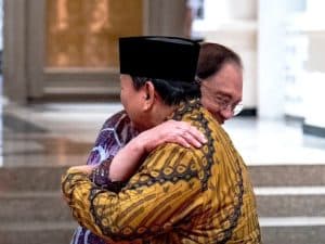 Kunjungan Kilat Prabowo ke Malaysia Temui PM Anwar, Ini yang Dibahas