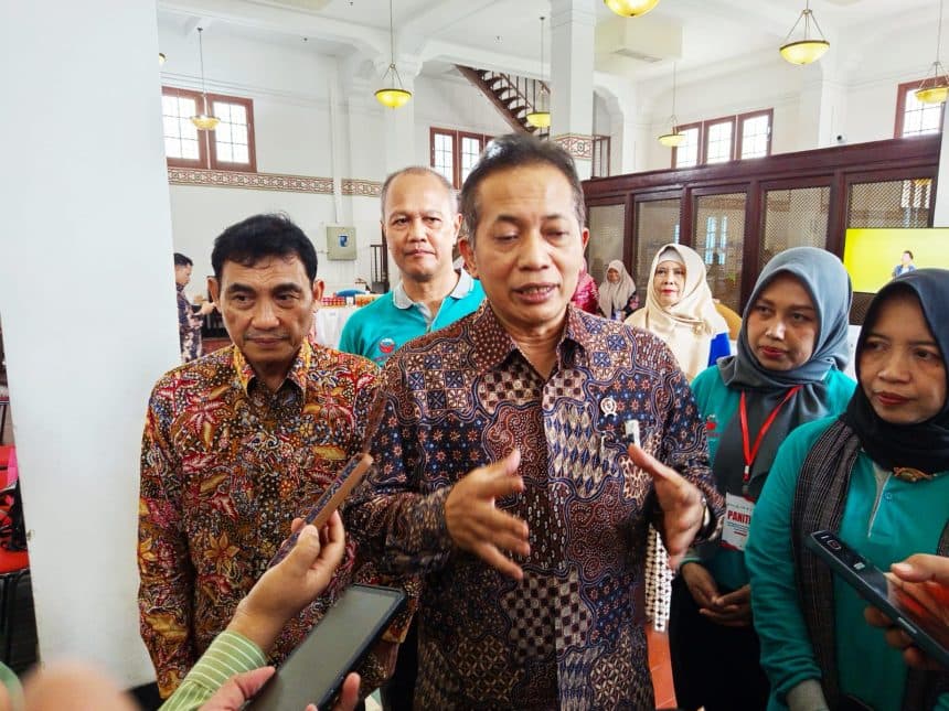 Wamenkop Pastikan Kopdes Tak Matikan Bumdes, Begini Penjelasannya