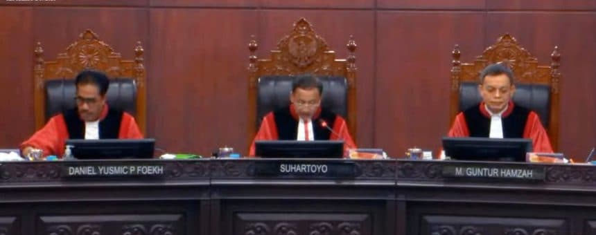 Resmi! MK Putuskan Pendidikan Dasar 9 Tahun Gratis, Termasuk Swasta