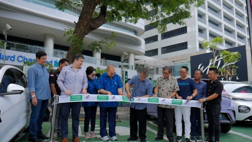 Utomo Charge+ Genjot Infrastruktur EV, Diawali 50 Titik di Surabaya