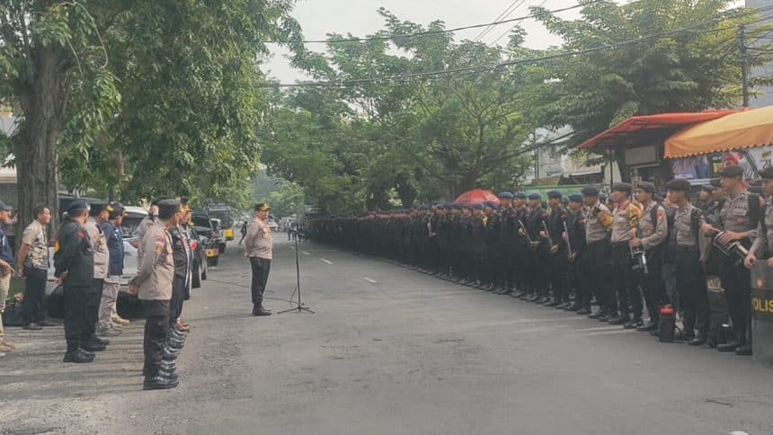 702 Personel Kawal Eksekusi Rumah di Dr. Soetomo Surabaya Hari Ini