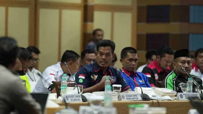 Usai Demo Sopir Truk, Kemenhub Janjikan Atur Ulang Upah & Waktu Kerja