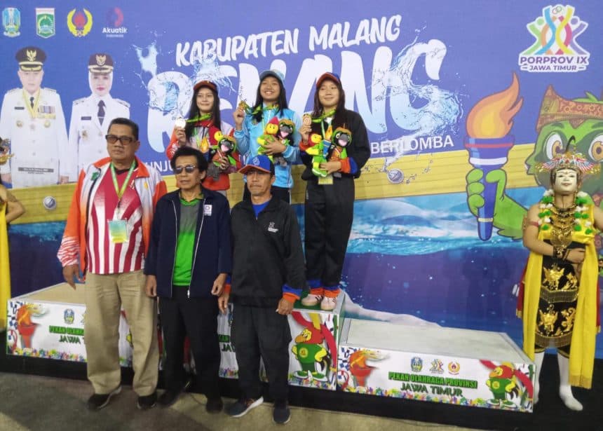 Jombang Raih Dua Emas & Pecahkan Rekor di Porprov Jatim Cabang Akuatik