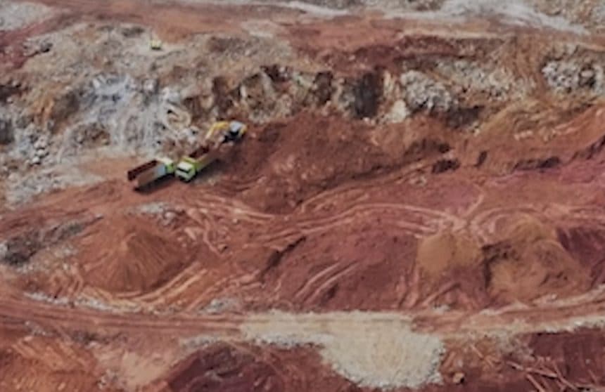 Nikel Dituding Rusak Raja Ampat, Kemenhut Hentikan Izin Baru