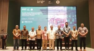 Bea Cukai ASEAN Belajar Efisiensi Pengiriman Barang di TPS Surabaya
