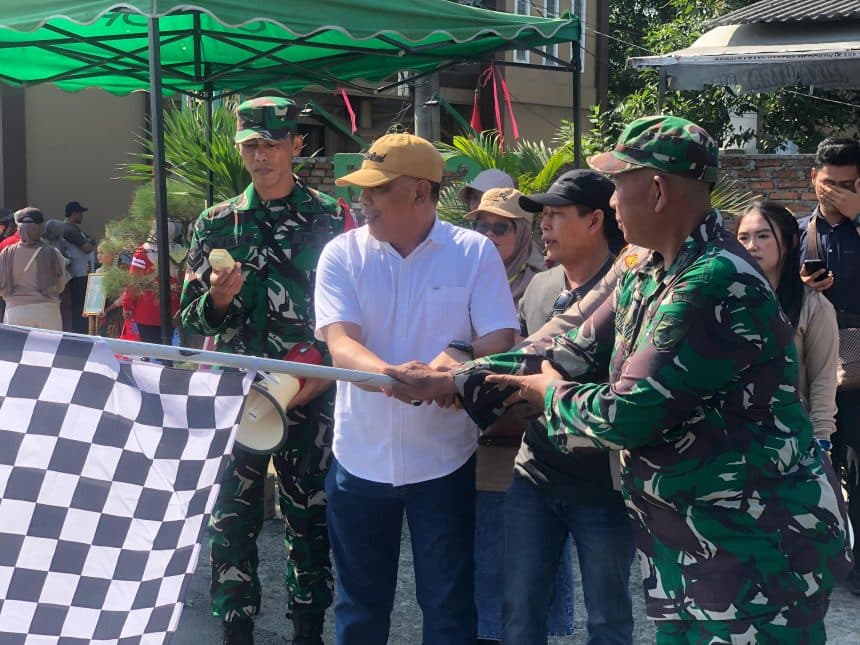 Politisi Golkar Pimpin Kirab Tumpeng Jombang: Jadi Ajang Penguat UMKM