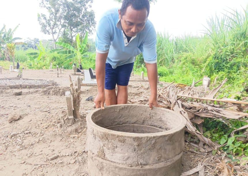 Ditemukan saat Gali Kubur, Benda Menyerupai Sumur Tua Era Kerajaan