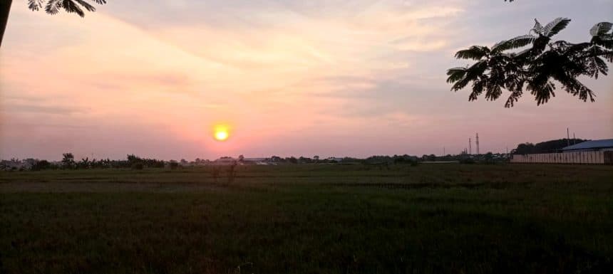 Suhu 23°C Lebih Dingin dari Biasanya di Kota Surabaya Pagi Ini