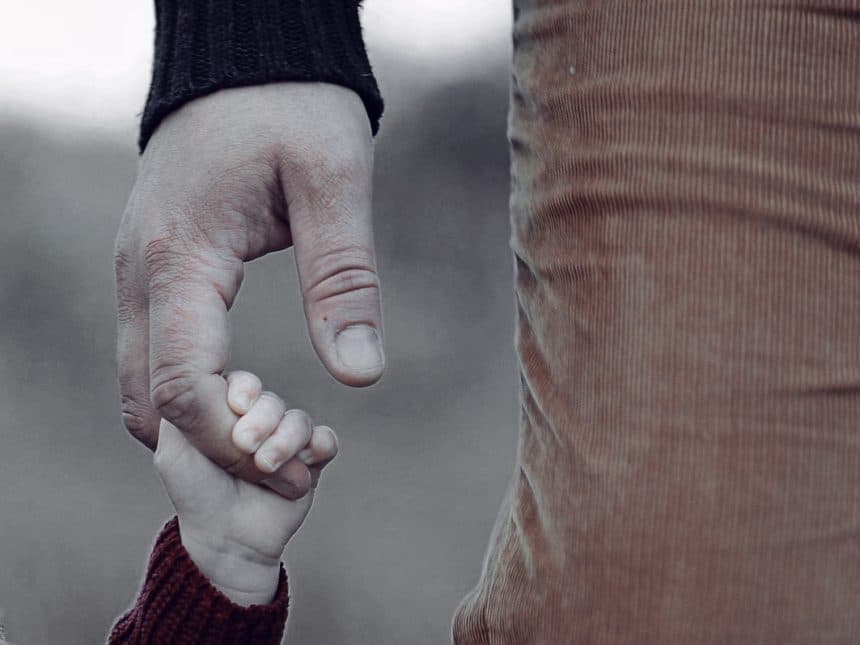 Ini Dia Efek Dahsyat Ayah Ikut Mengantar di Hari Pertama Sekolah