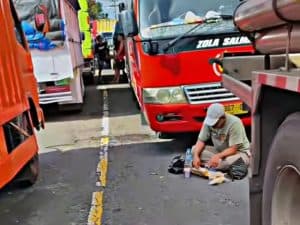 Antrean Panjang di Ketapang, Begini Respon Gubernur Khofifah