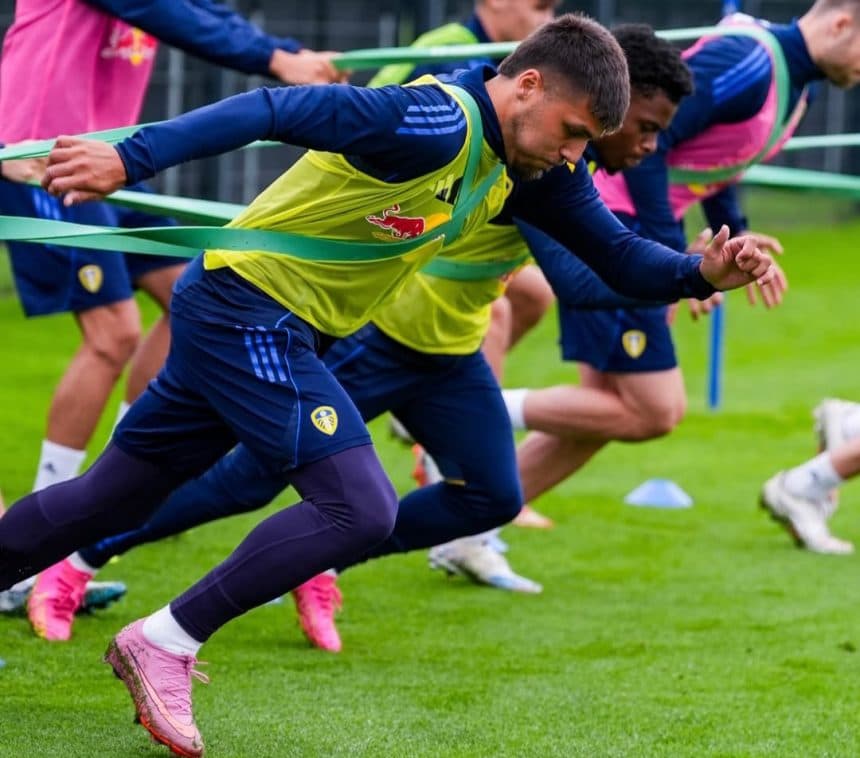 Leeds United ‘On Fire’ di Elland Road, Mampukah Taklukkan Villarreal