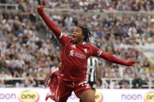 Liverpool Raih Kemenangan Dramatis atas Newcastle 3-2