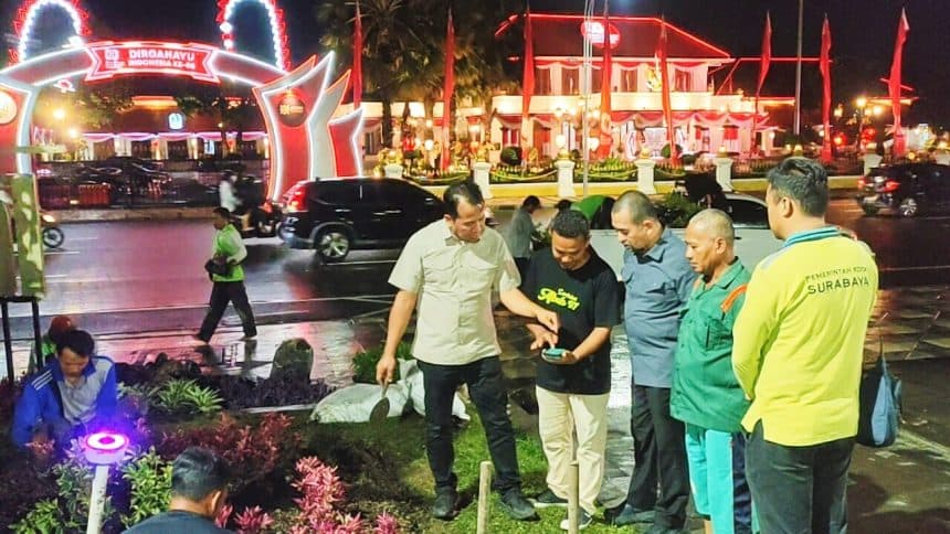 Foto Pemprov Jatim Kerja Cepat Perbaiki Taman Apsari Usai Pesta Rakyat