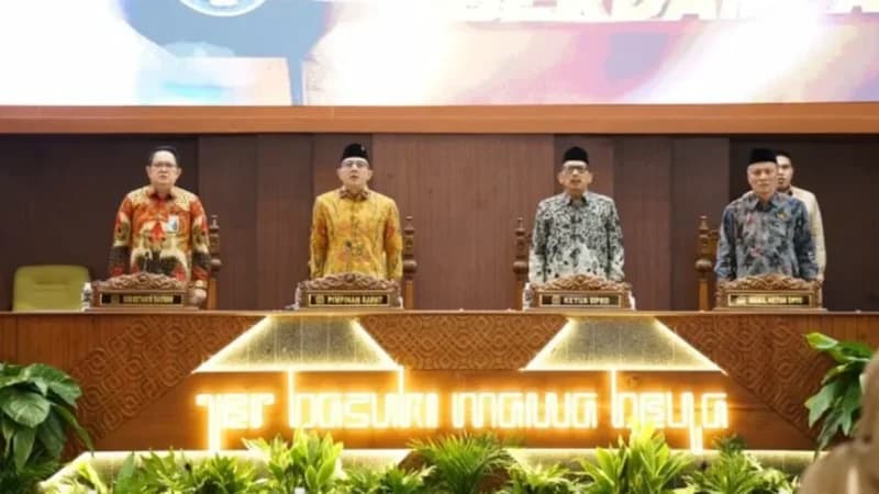 Rapat Paripurna: DPRD Jatim Evaluasi APBD 2025, Sekdaprov Buka Suara