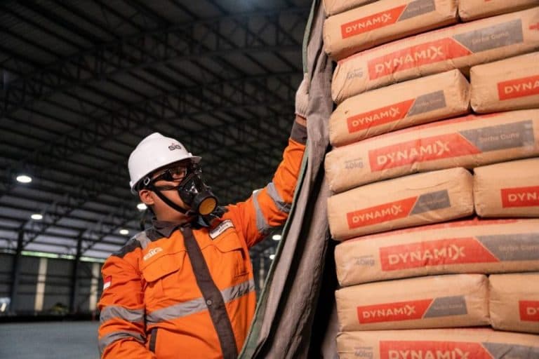 SIG Catat Penjualan 18,28 Juta Ton dan Ebitda Rp 2,15 T di Semester I